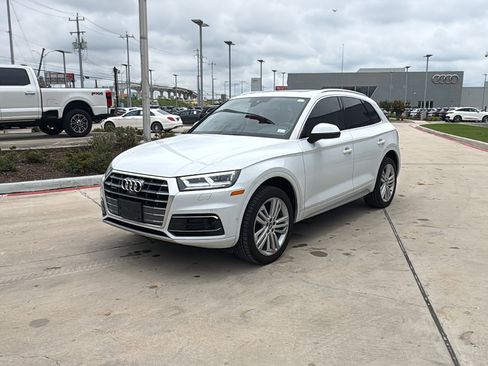 Used 2019 Audi Q5 Prestige AWD/4WD image 3