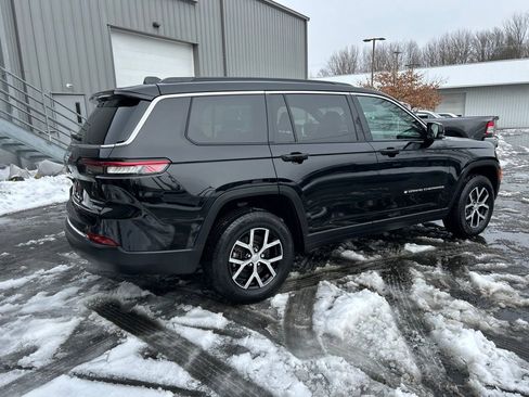 Used 2024 Jeep Grand Cherokee L Limited image 4