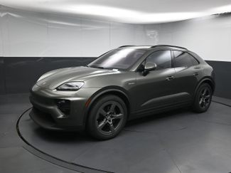 Certified 2025 Porsche Macan 4 Electric video 1