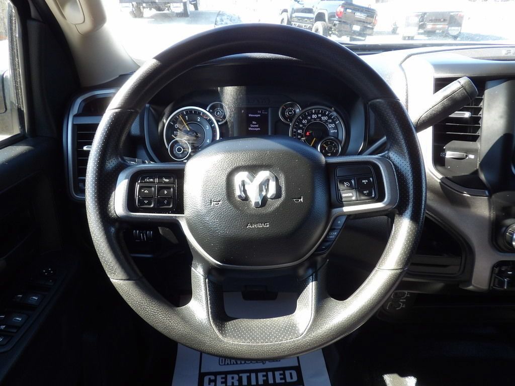 Used 2020 RAM 5500 Tradesman RWD image 20