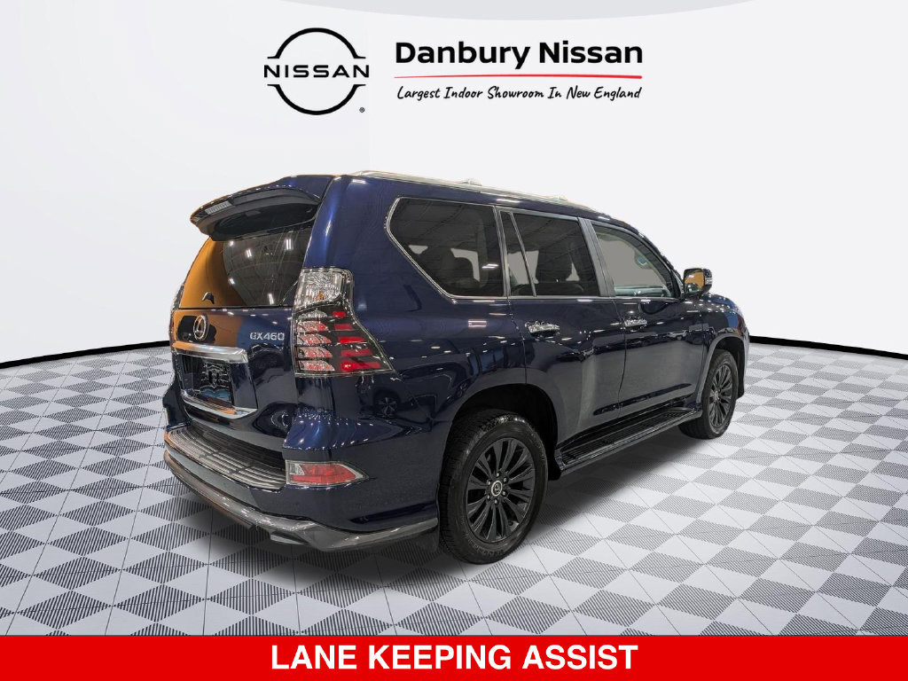 Used 2023 Lexus GX 460 Luxury w/ Sport Design Package AWD/4WD image 3