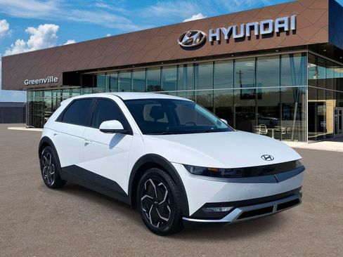 Certified 2024 Hyundai Ioniq 5 SE RWD image 1