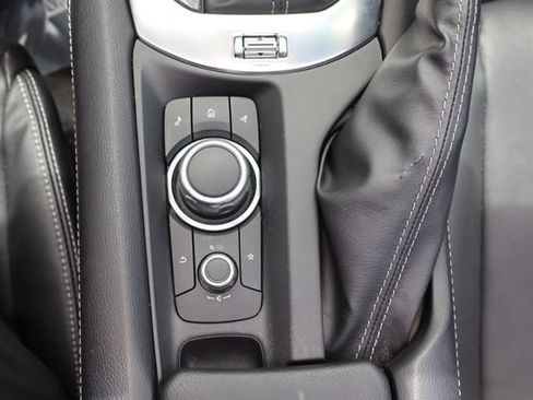 Used 2025 MAZDA MX-5 Miata RF Grand Touring RWD image 25
