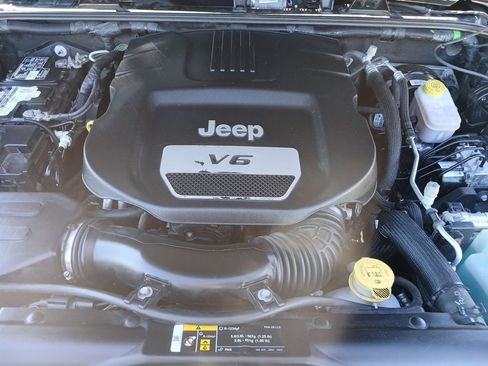 Used 2017 Jeep Wrangler Sport w/ Quick Order Package 24S image 29