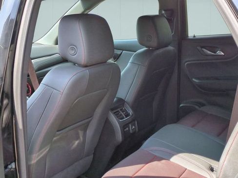 Used 2025 Chevrolet Blazer RS FWD image 26