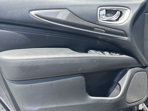 Used 2020 INFINITI QX60 Signature Edition FWD image 14