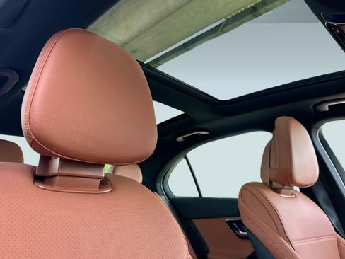 New 2026 Mercedes-Benz C 300 4MATIC Sedan image 15