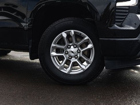 Used 2024 Chevrolet Silverado 1500 RST image 4