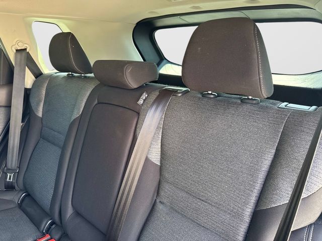 Used 2021 Nissan Rogue SV FWD image 15