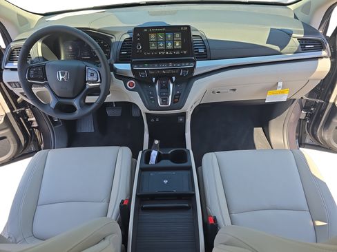 New 2026 Honda Odyssey EX-L image 9