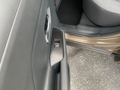 New 2026 Nissan Kicks SV image 16