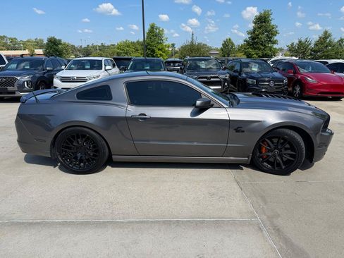 Used 2014 Ford Mustang GT Premium w/ Brembo Brake Package RWD image 4