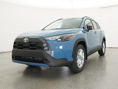 New 2026 Toyota Corolla Cross LE image 32