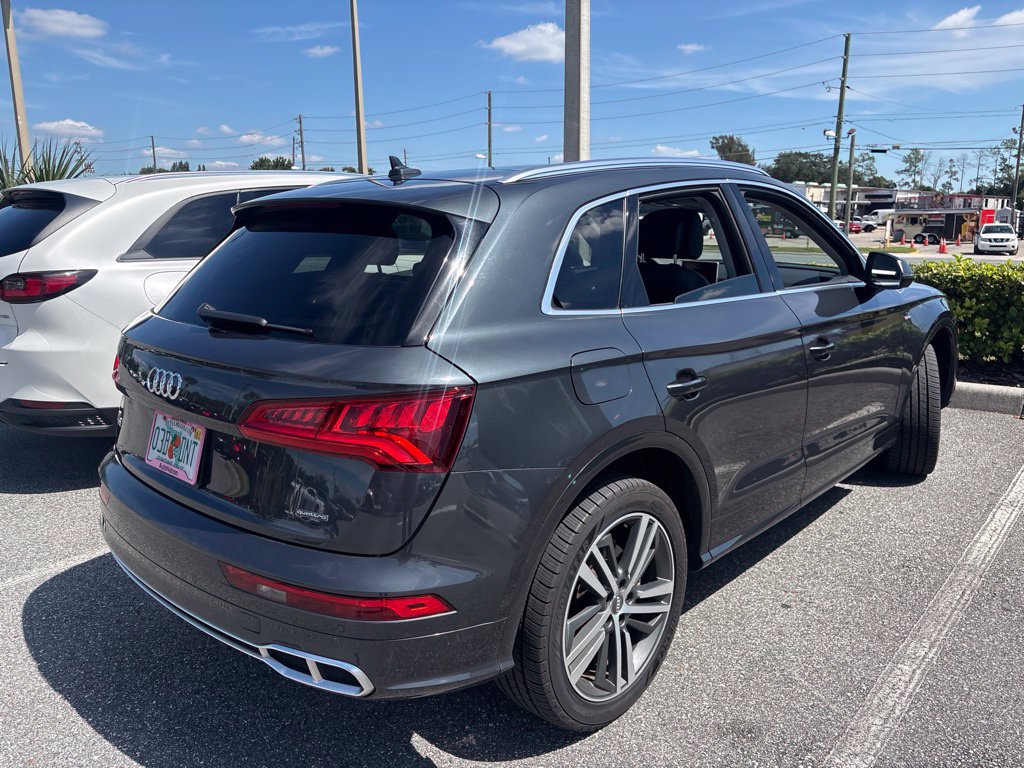 Used 2020 Audi Q5 e Premium Plus w/ Premium Plus Package AWD/4WD image 11