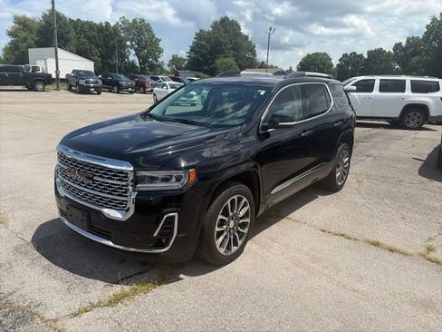 Used 2021 GMC Acadia Denali w/ Denali Technology Package FWD image 2