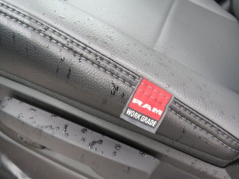 New 2024 RAM 3500 Tradesman image 28