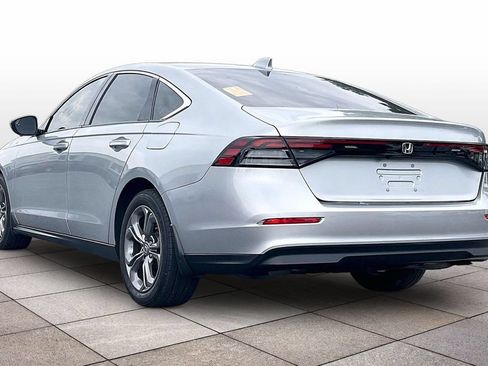 Used 2024 Honda Accord EX image 2