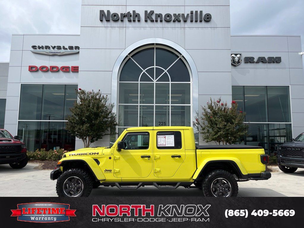 Used 2023 Jeep Gladiator Rubicon w/ Trailer Tow Package AWD/4WD image 2