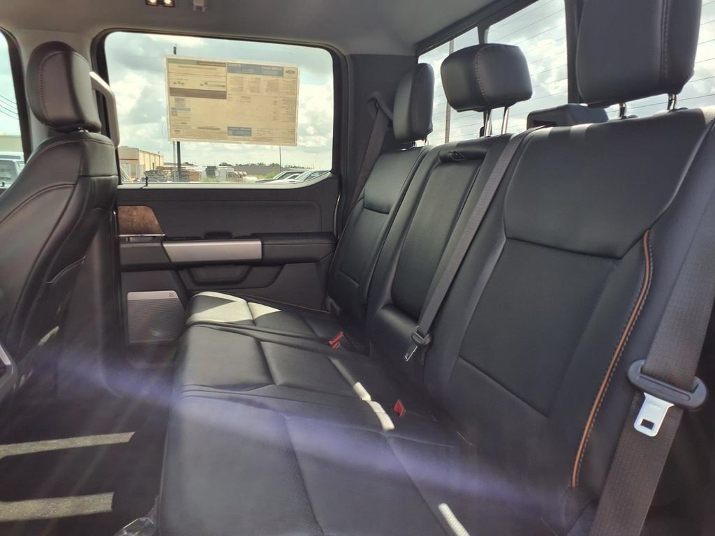 New 2026 Ford F250 Lariat w/ Chrome Package AWD/4WD image 10