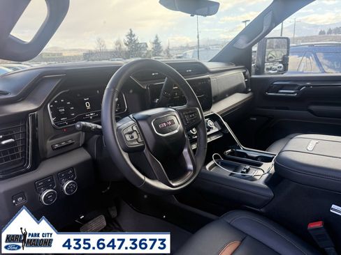 Used 2025 GMC Sierra 3500 AT4 w/ AT4 Premium Plus Package image 12