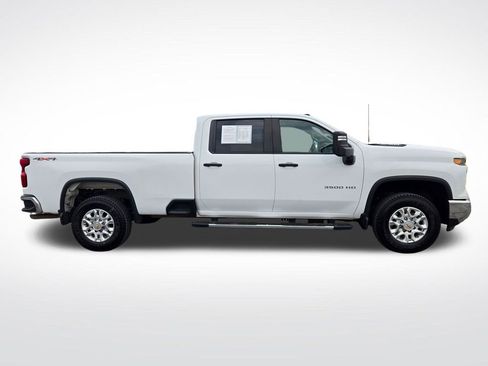Used 2024 Chevrolet Silverado 3500 W/T w/ WT Convenience Package image 2