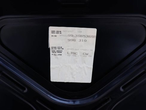 Used 2003 Porsche 911 Carrera image 31