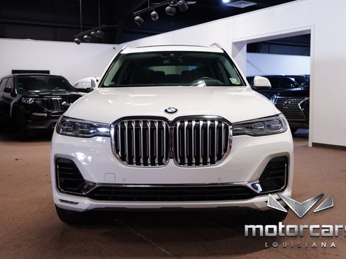 Used 2019 BMW X7 xDrive40i w/ Cold Weather Package AWD/4WD image 2