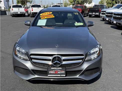 Used 2018 Mercedes-Benz C 300 Sedan w/ Premium Package image 9