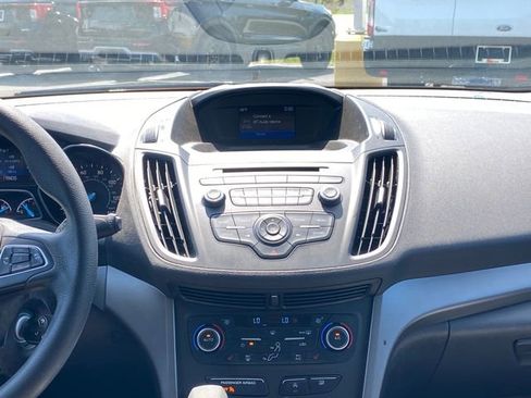 Used 2018 Ford Escape SE FWD image 23