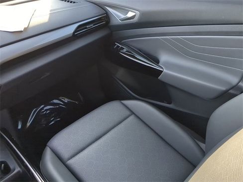 Certified 2023 Volkswagen ID.4 Pro S Plus image 16