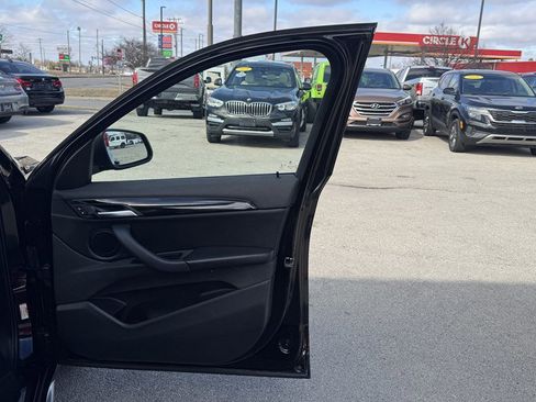 Used 2020 BMW X1 xDrive28i w/ Convenience Package image 26