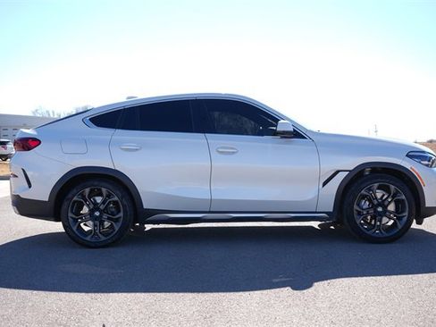 Used 2021 BMW X6 xDrive40i w/ Premium Package 3 image 3