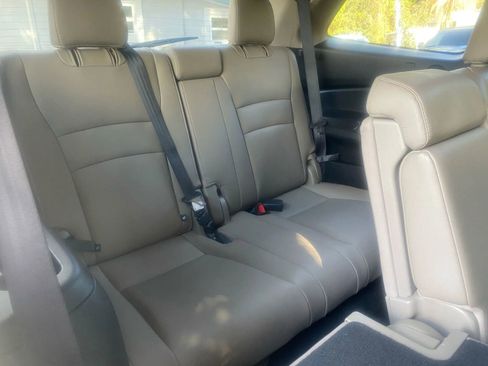 Used 2016 Honda Pilot EX-L image 7
