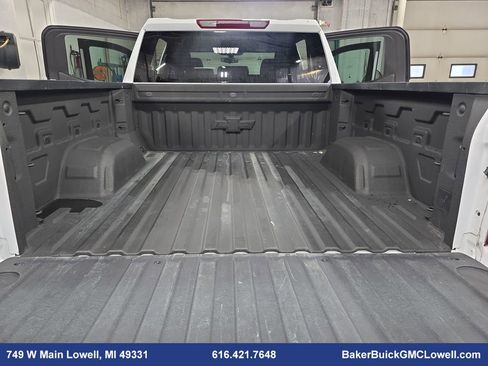 Used 2021 Chevrolet Silverado 1500 LT Trail Boss w/ Bed Protection Package image 12
