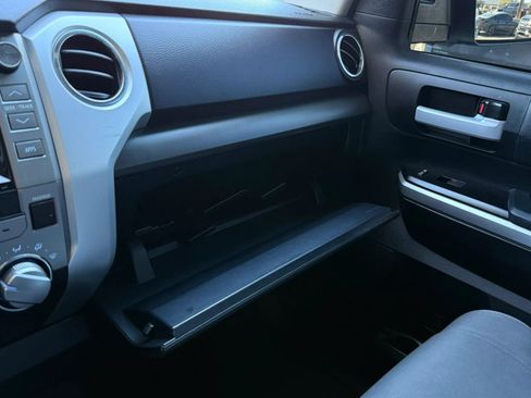 Used 2017 Toyota Tundra SR5 AWD/4WD image 55