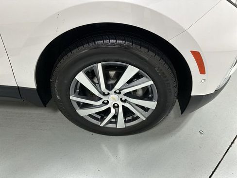Used 2022 Chevrolet Equinox Premier AWD/4WD image 20