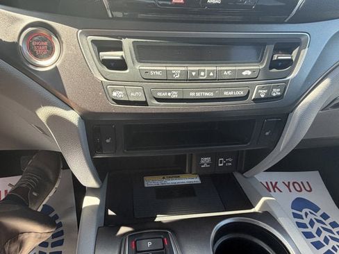 Used 2021 Honda Pilot Special Edition image 25