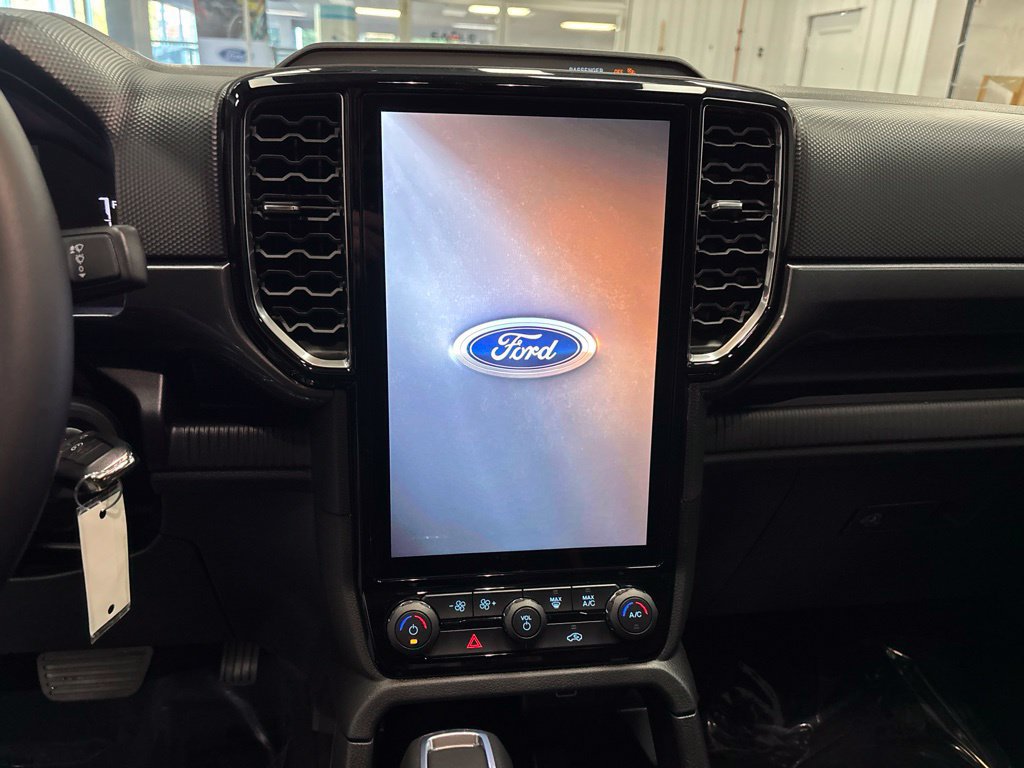 New 2026 Ford Ranger XLT w/ Equipment Group 301A High AWD/4WD image 21