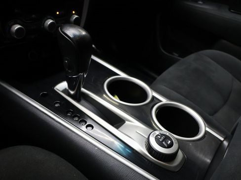 Used 2015 Nissan Pathfinder SV w/ Trailer Tow Package image 23