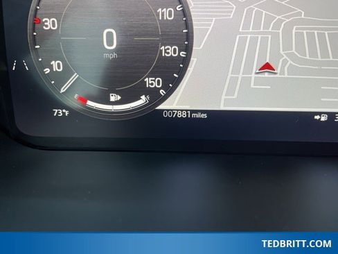 Used 2024 Land Rover Defender 90 V8 image 23