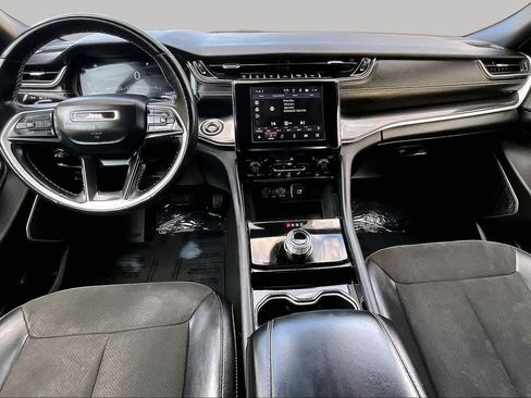 Used 2021 Jeep Grand Cherokee L Laredo AWD/4WD image 16