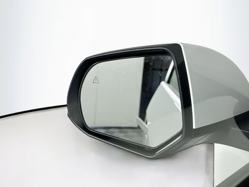 Used 2024 Hyundai Ioniq 5 SEL image 16