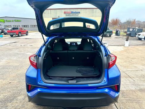 Used 2018 Toyota C-HR image 13