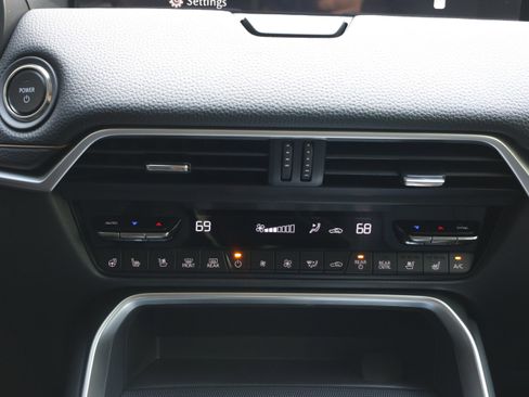 New 2026 MAZDA CX-70 SC Plus AWD/4WD image 17