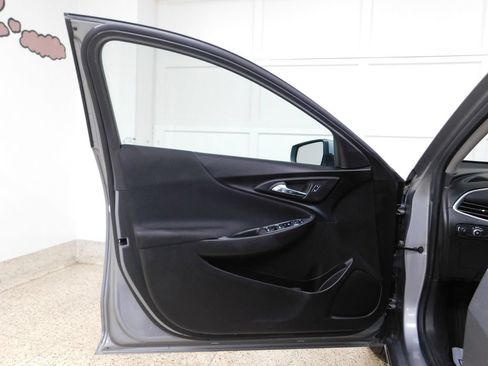 Used 2023 Chevrolet Malibu LT FWD image 22