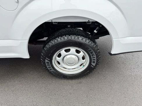 Used 2018 Ford F150 XL w/ Equipment Group 101A Mid image 12