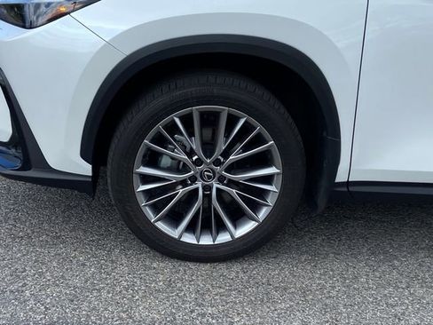 Certified 2024 Lexus NX 350 AWD w/ Vision Package image 9