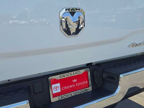 Used 2023 RAM 2500 Big Horn w/ Level 1 Equipment Group AWD/4WD image 17