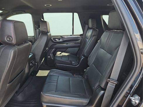 Used 2024 Chevrolet Tahoe RST w/ RST Performance Edition AWD/4WD image 10