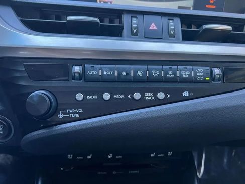 Used 2020 Lexus ES 350 ES 350 Sedan 4D image 41